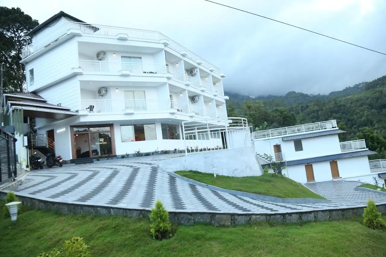 Moon Line Hotel Anaviratty